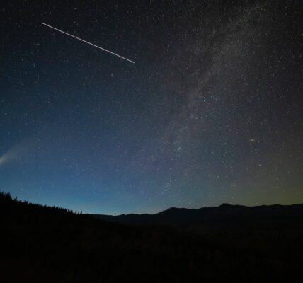 Comets and stars